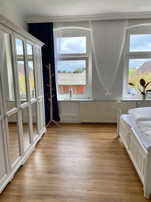 2-Zimmer Zentral In Ferdinandshof, Wlan Modern المظهر الخارجي الصورة