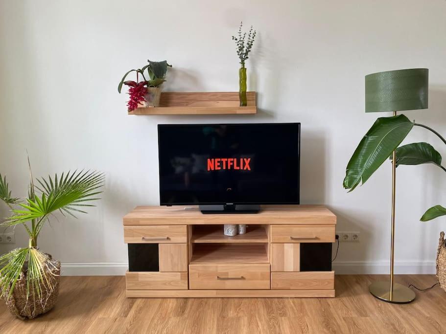 2-Zimmer Zentral In Ferdinandshof, Wlan Modern المظهر الخارجي الصورة